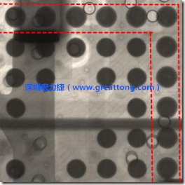 BGA錫球尺寸小于0.4mm，采用降低BGA內(nèi)圍襲球的錫膏量所得到X-Ray，稍微留意一下可以發(fā)現(xiàn)最外圈的錫量(圓的直徑)比其他內(nèi)圍的錫球上的錫量來得多一點點。也就是外圈的黑色圓形直徑比內(nèi)圈的圓形來得大一點點。