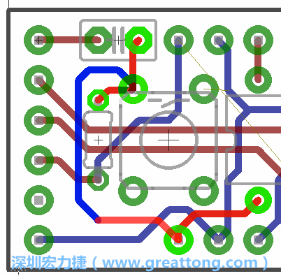 為了要創(chuàng)造一個電路通道，首先要先點擊重置開關的連結點進行布線，在電路板的背面繪制線路直到其它線路前的乾淨區(qū)域。