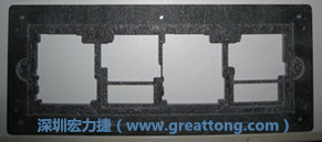 較薄PCB采用回焊過(guò)爐載具或全程載具降低板彎變形風(fēng)險(xiǎn)